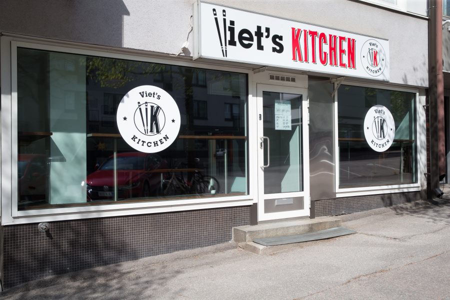 2020: Viet's Kitchen, Lahti: Ulko-ovi